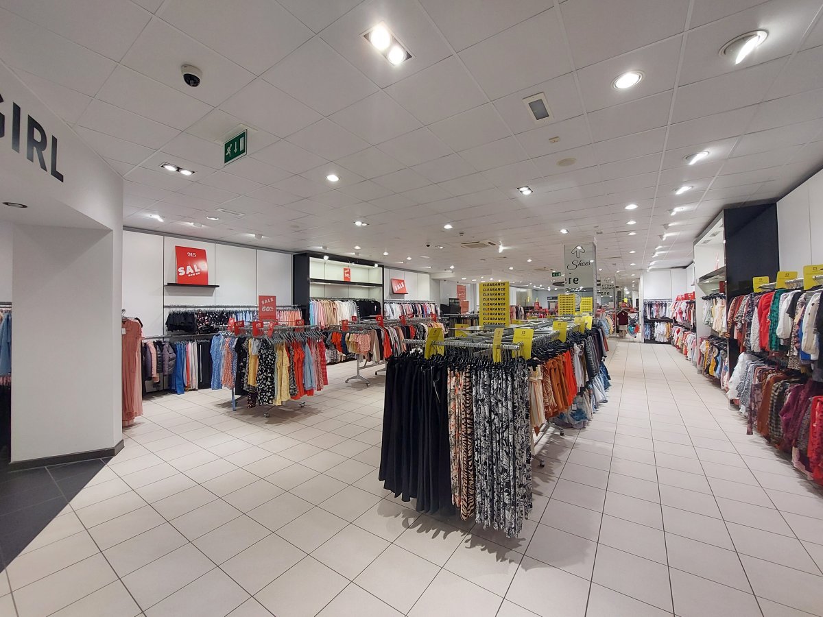 Retail/Shop in Perth - photo 4