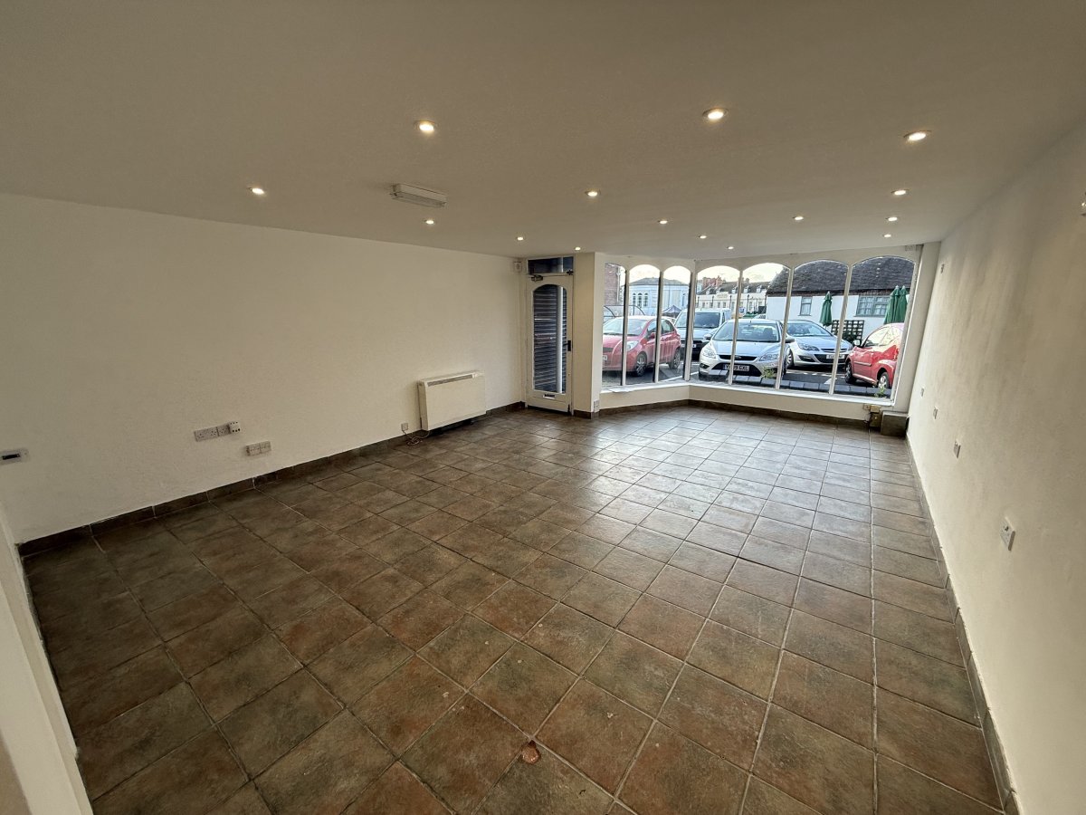 Retail/Shop in Lutterworth - photo 3