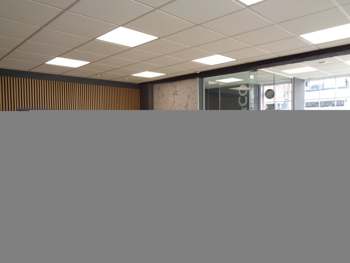 Retail/Shop in Exeter - photo 2