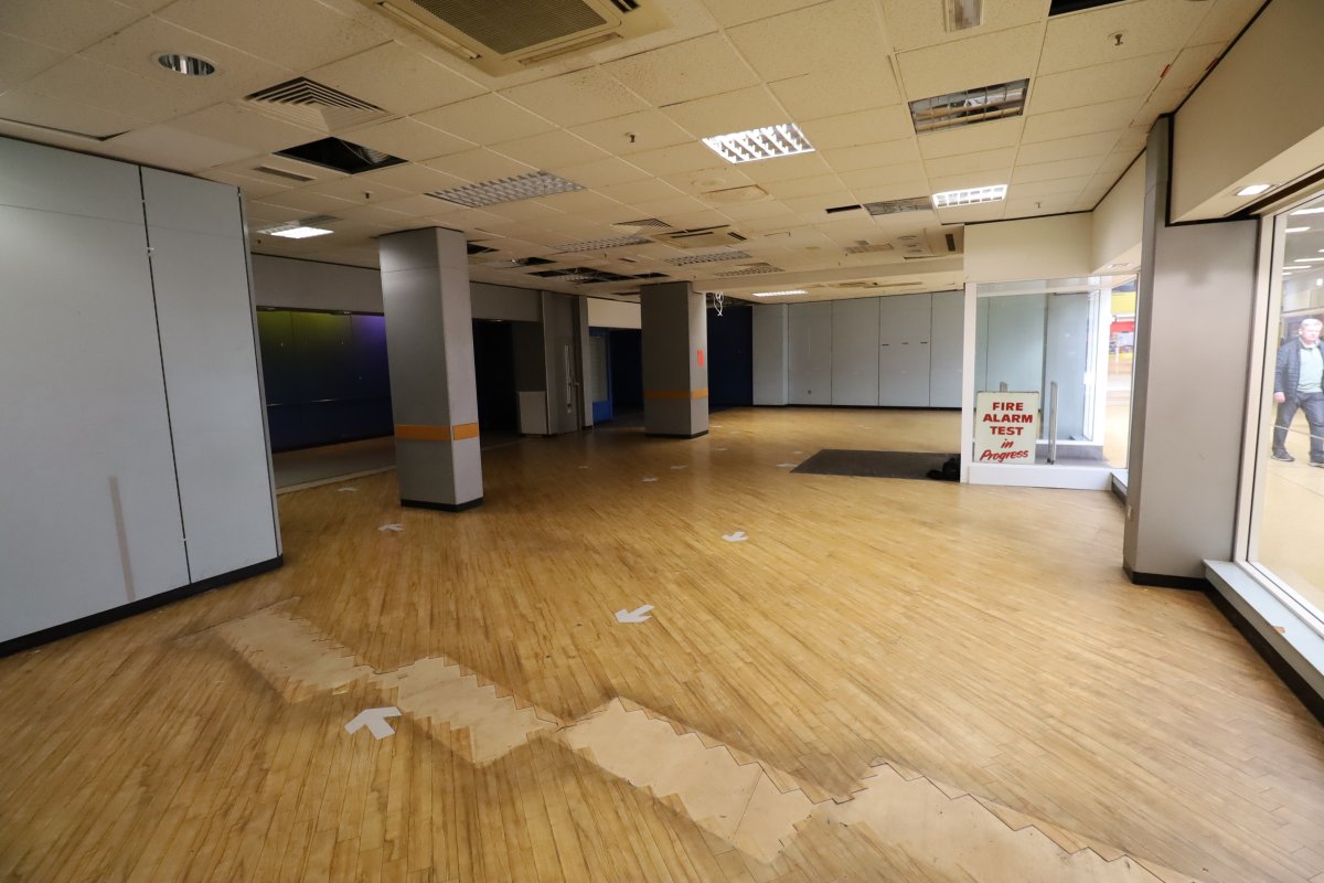 Retail/Shop in Hinckley - photo 2
