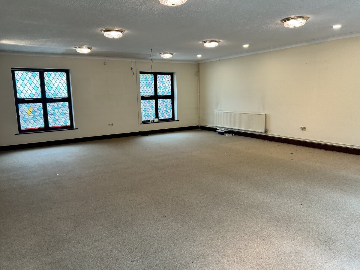 Retail/Shop in Treherbert - photo 2