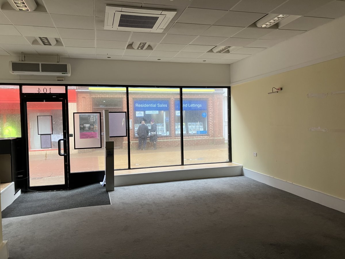 Retail/Shop in King's Lynn - photo 2