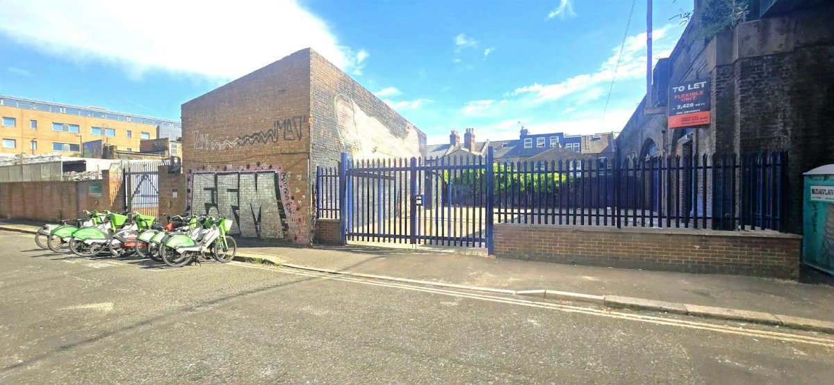 Retail/Shop in Long Eaton - photo 2
