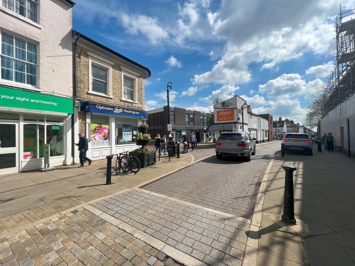Retail/Shop in Ely - photo 2