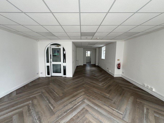 Retail/Shop in Ashby de la Zouch - photo 4