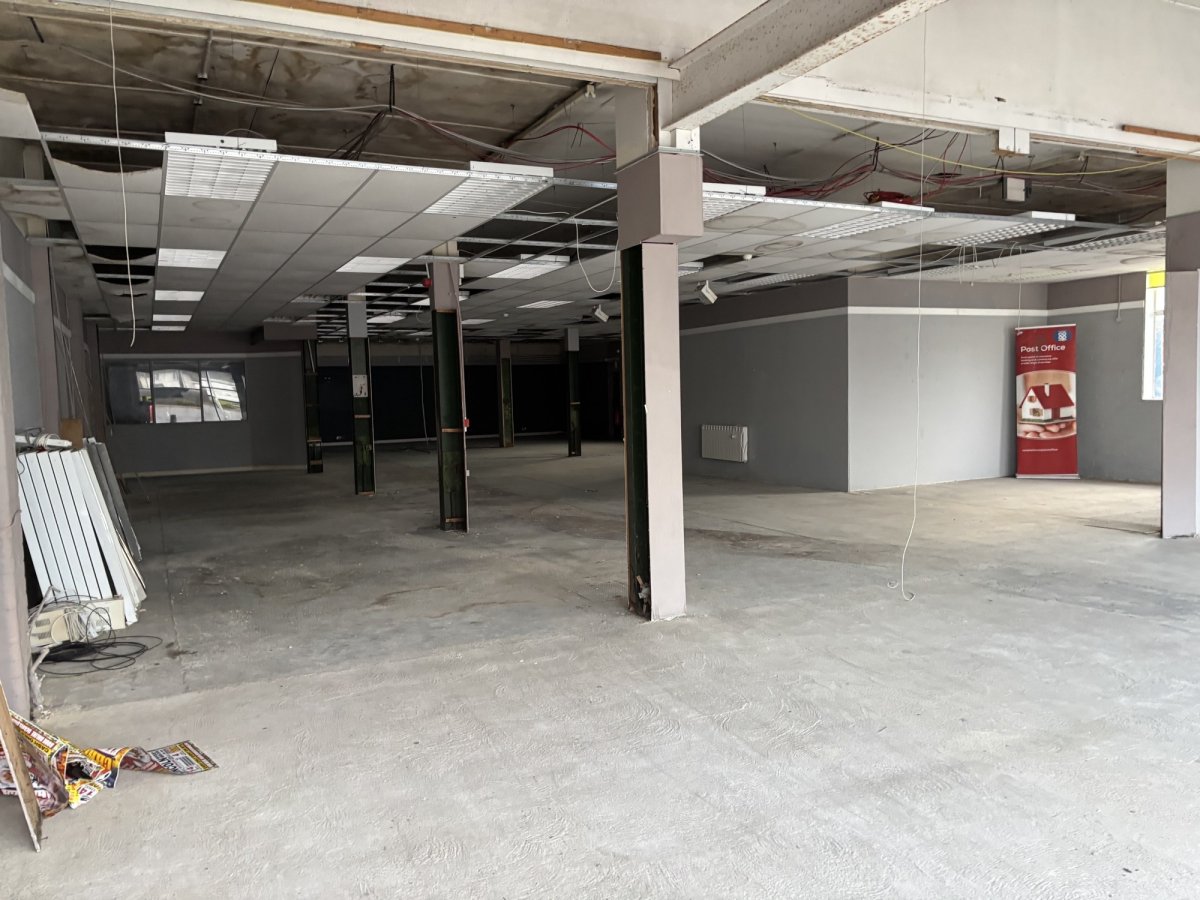 Retail/Shop in Lincoln - photo 4