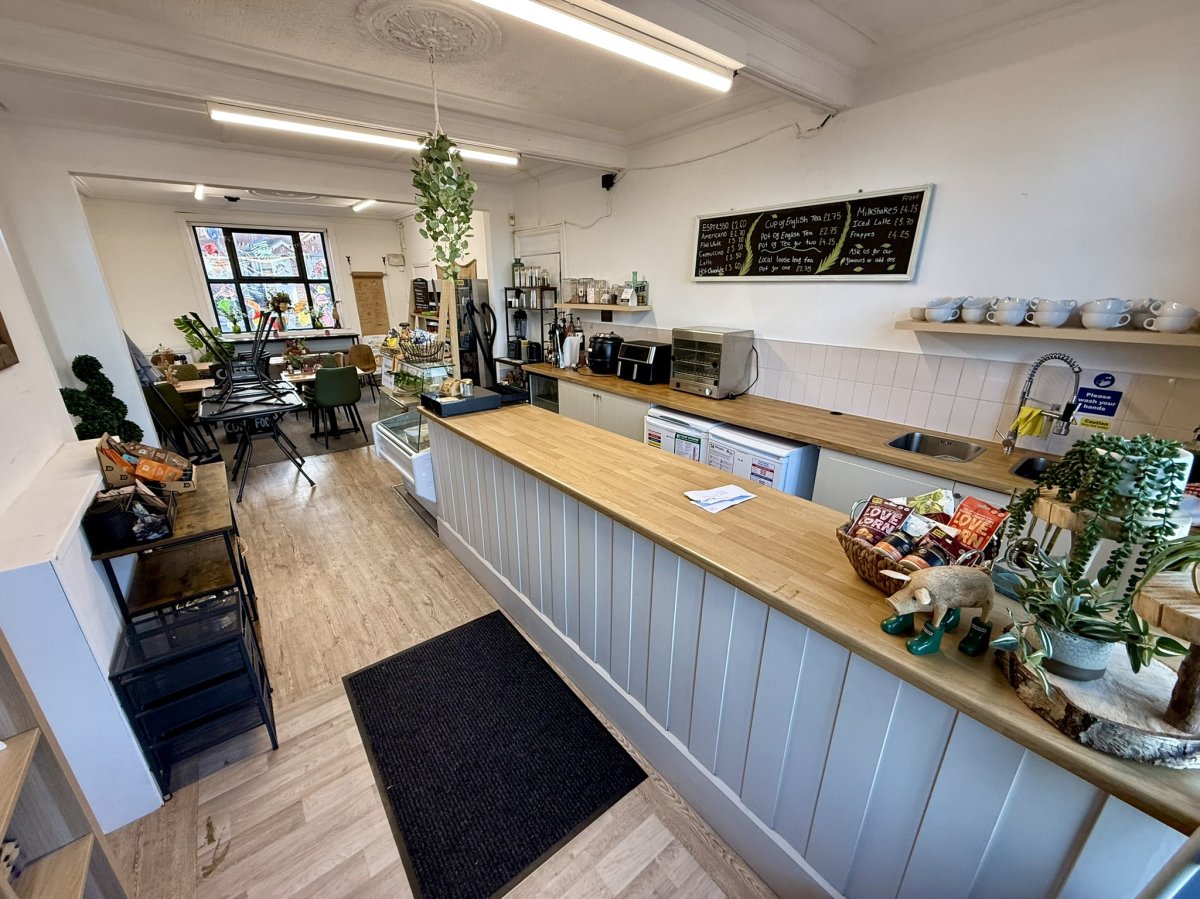 Retail/Shop in Earl Shilton - photo 4