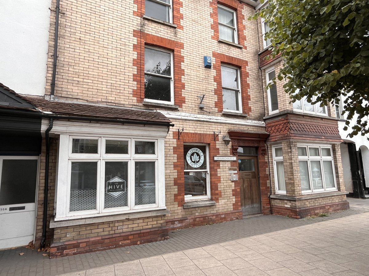 Retail/Shop To Let, Cullompton, Devon