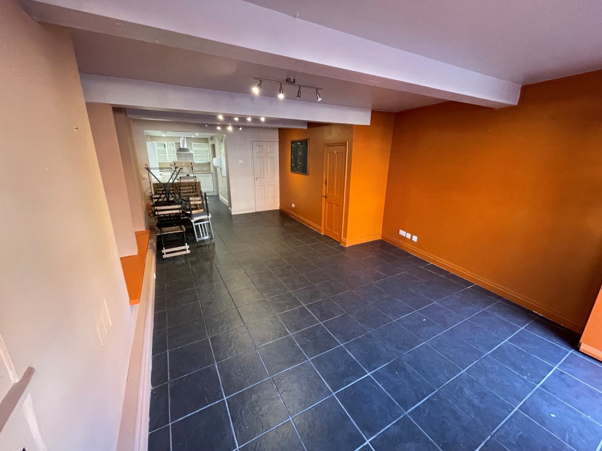 Retail/Shop in Kibworth Beauchamp - photo 2