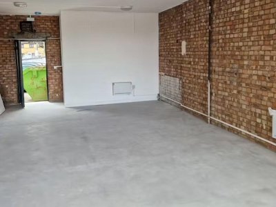 Retail/Shop in Rochford - photo 2