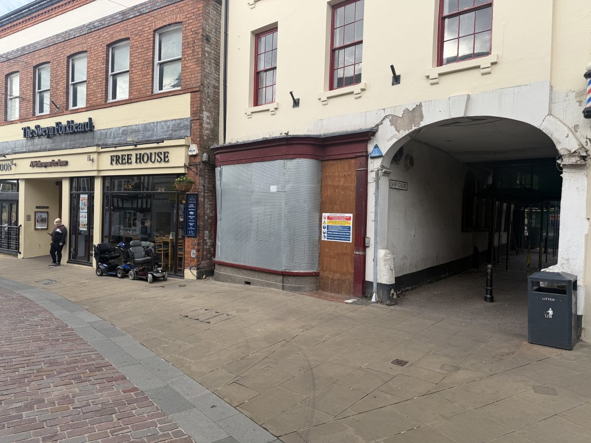 Retail/Shop in Gainsborough - photo 2