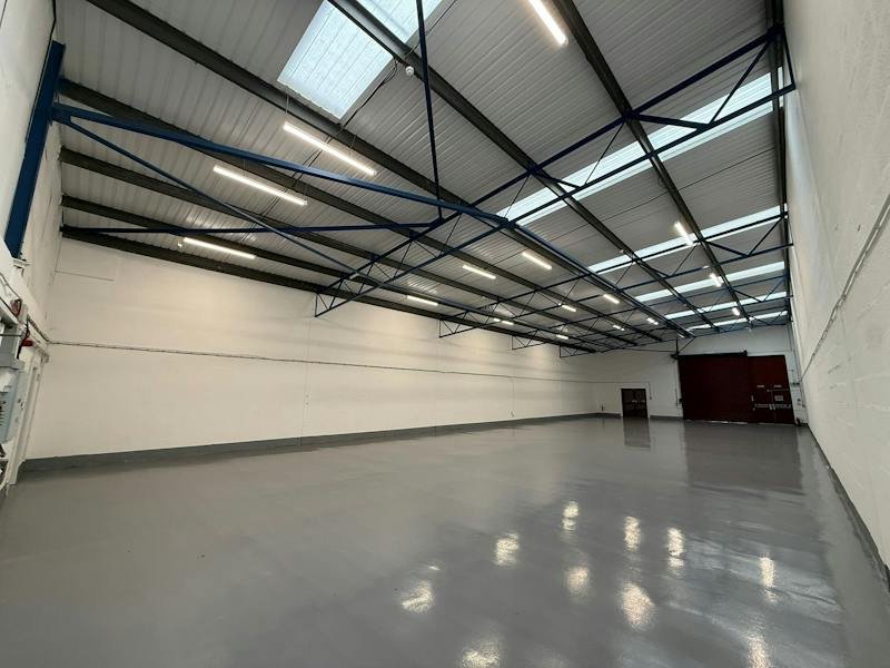 Retail/Shop in Telford - photo 3