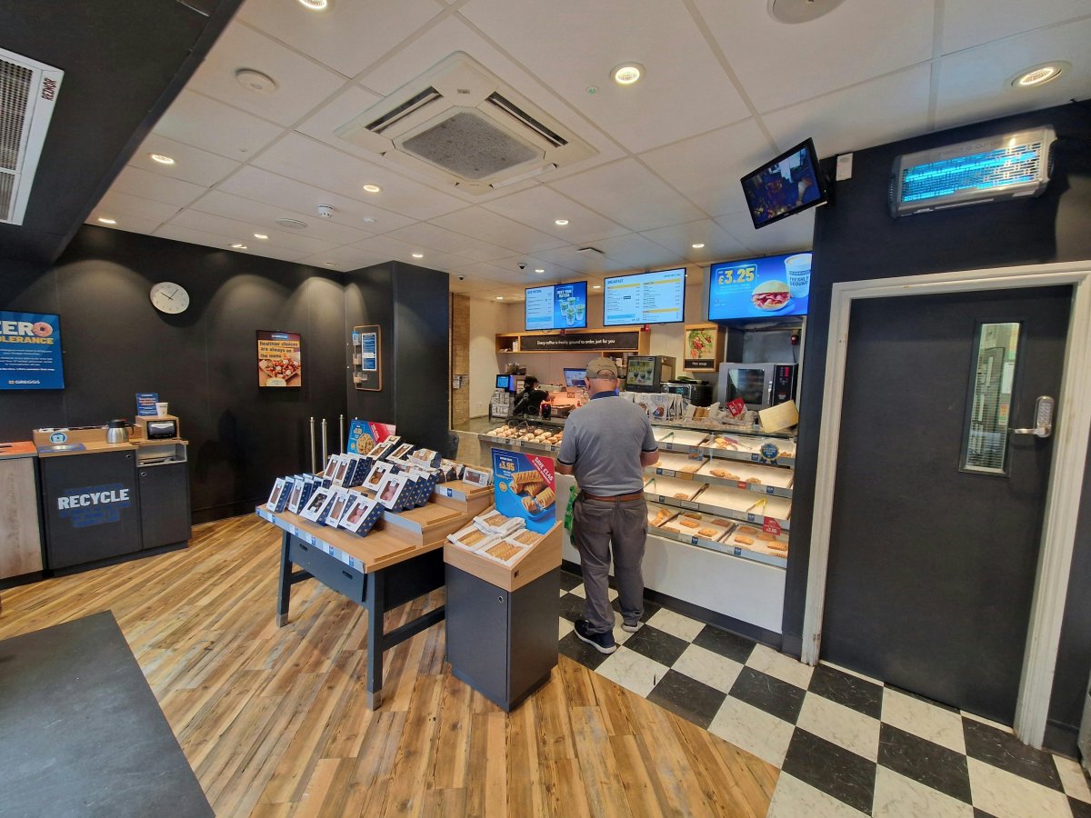 Retail/Shop in Bognor Regis - photo 3