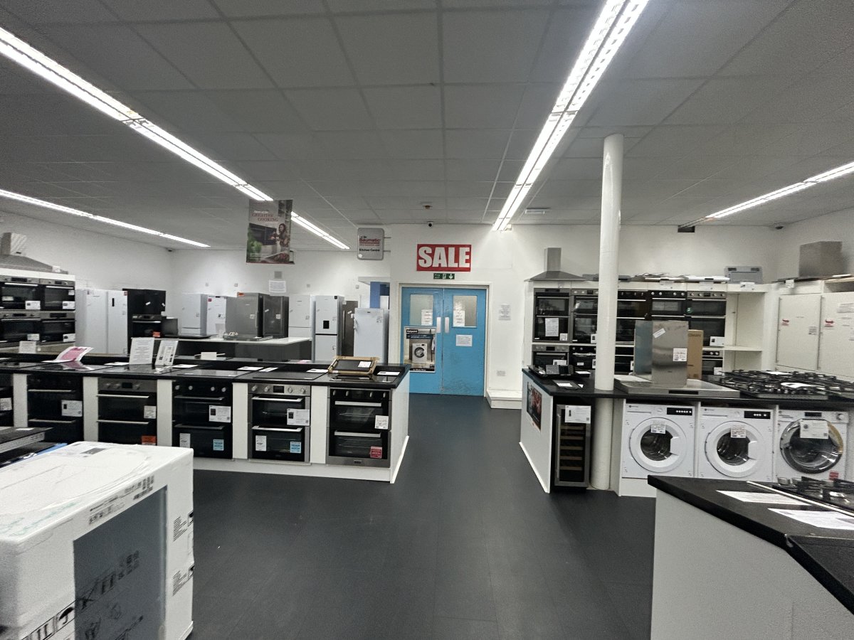 Retail/Shop in Urmston - photo 3