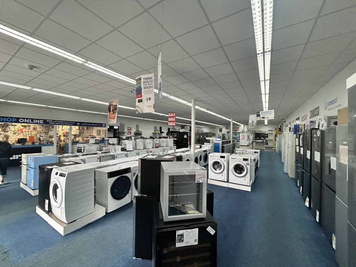 Retail/Shop in Urmston - photo 4
