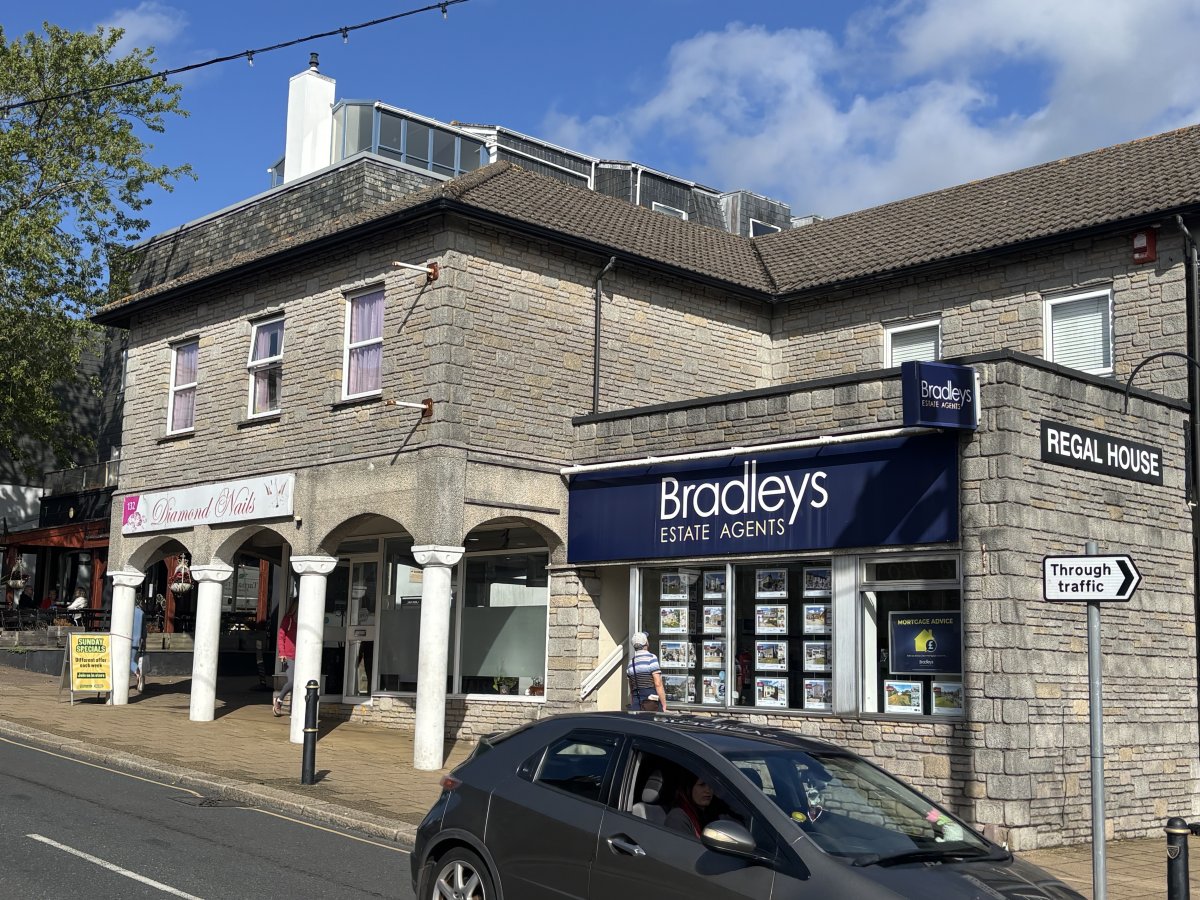 Retail/Shop in Saltash - photo 3