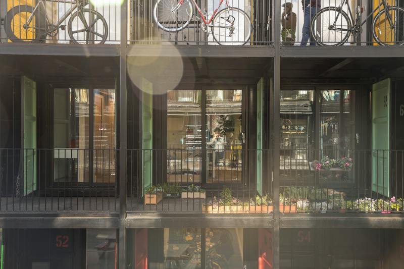 Retail/Shop in London - photo 3