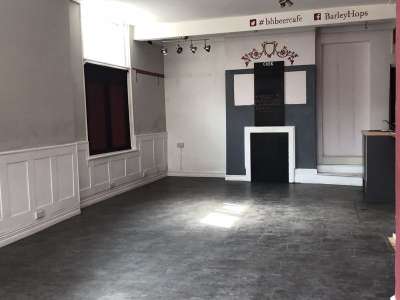 Retail/Shop in Congleton - photo 2