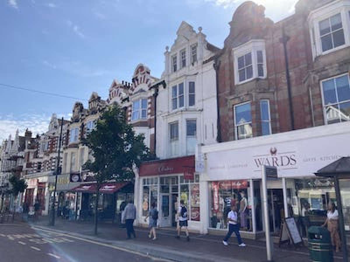 Commercial Units to let Bexhill Boxpod