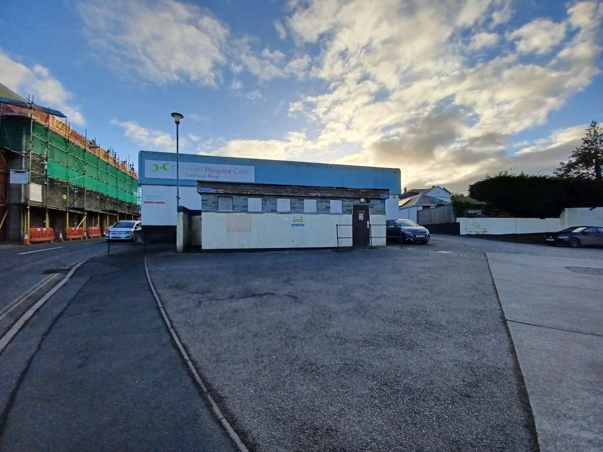 Commercial Units to let Wadebridge Boxpod