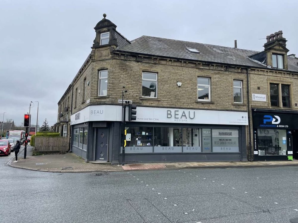 Commercial Units to let Brighouse Boxpod