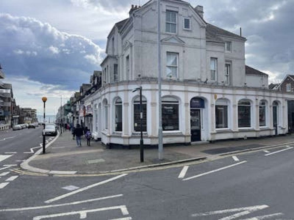 Commercial Units to let Bexhill Boxpod