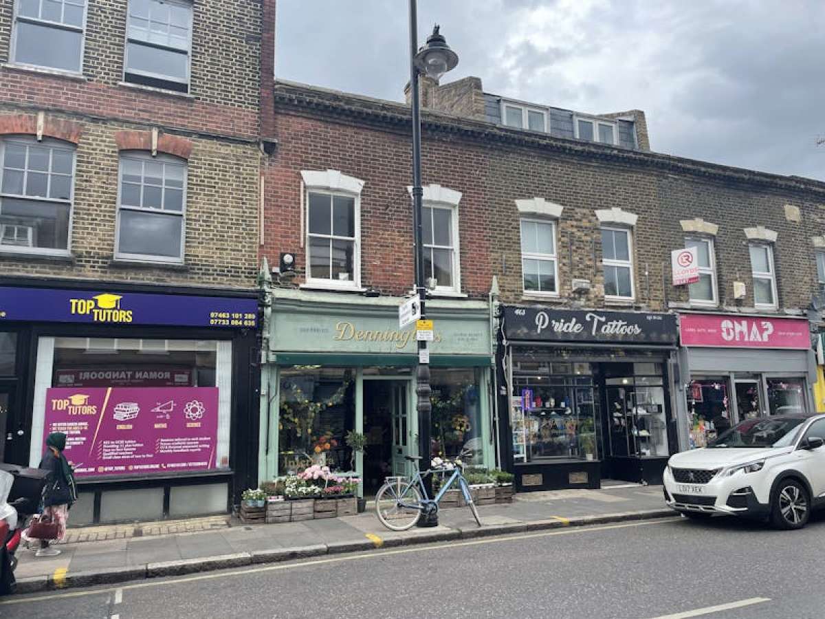 Retail/Shop For Sale, London
